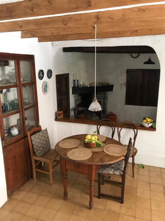 Encantadora Casita En El Centro De Fornalutx Eksteriør bilde